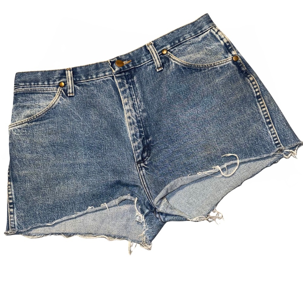 Wrangler Cut Off Blue Jean Shorts Women 34” Distressed Worn Salvaged